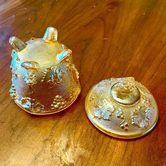 Jeannette Glass Company Peach Glass Candy Dish with Lid - Picture 4 of 5